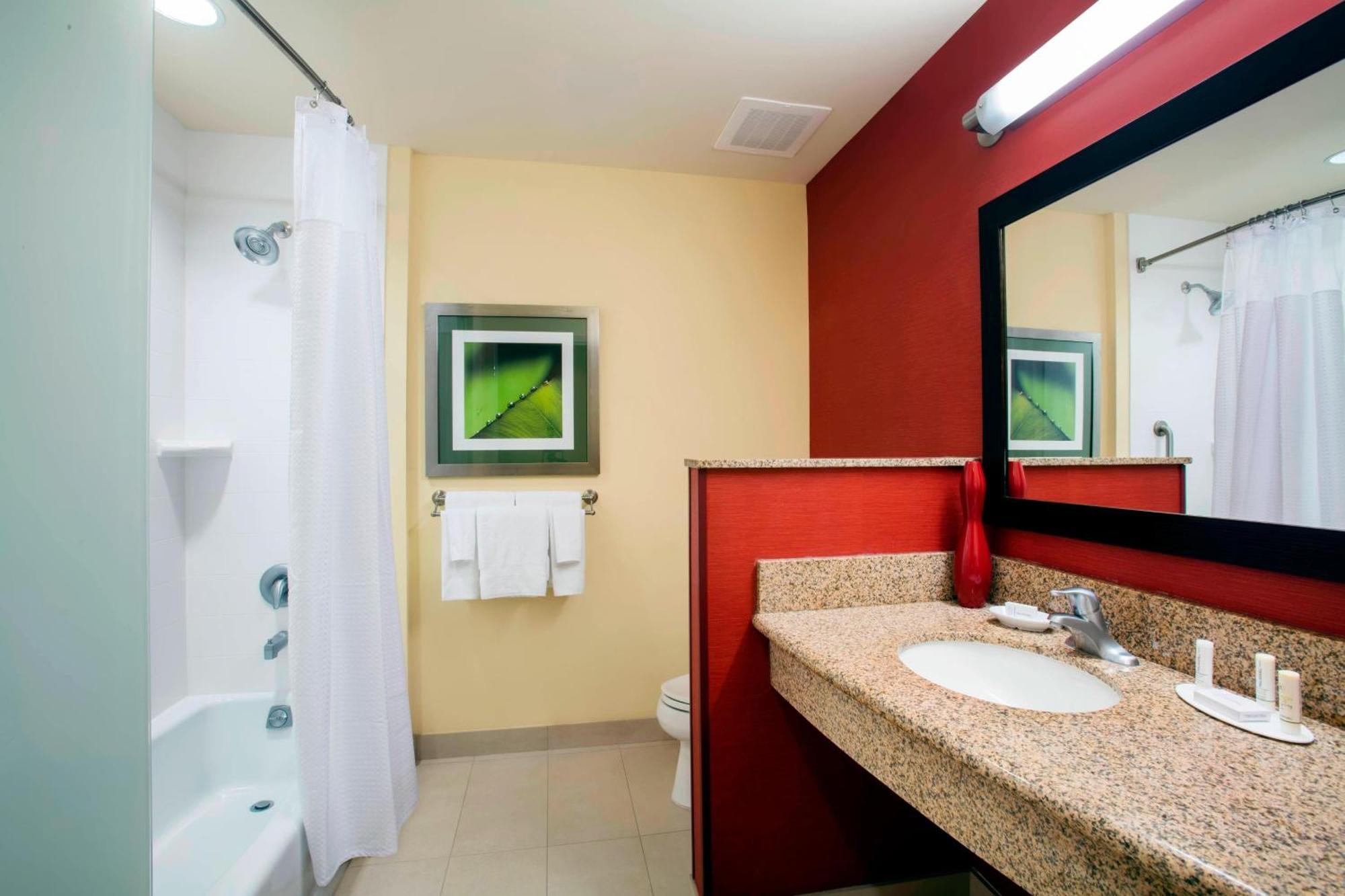 Courtyard By Marriott Miami Хомстед Экстерьер фото