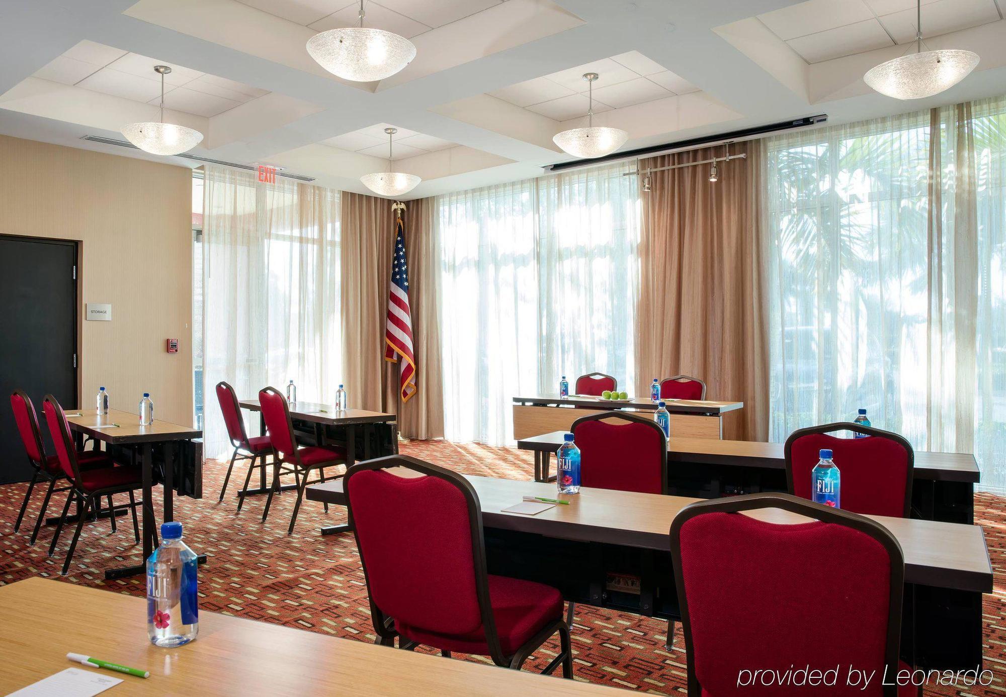 Courtyard By Marriott Miami Хомстед Экстерьер фото
